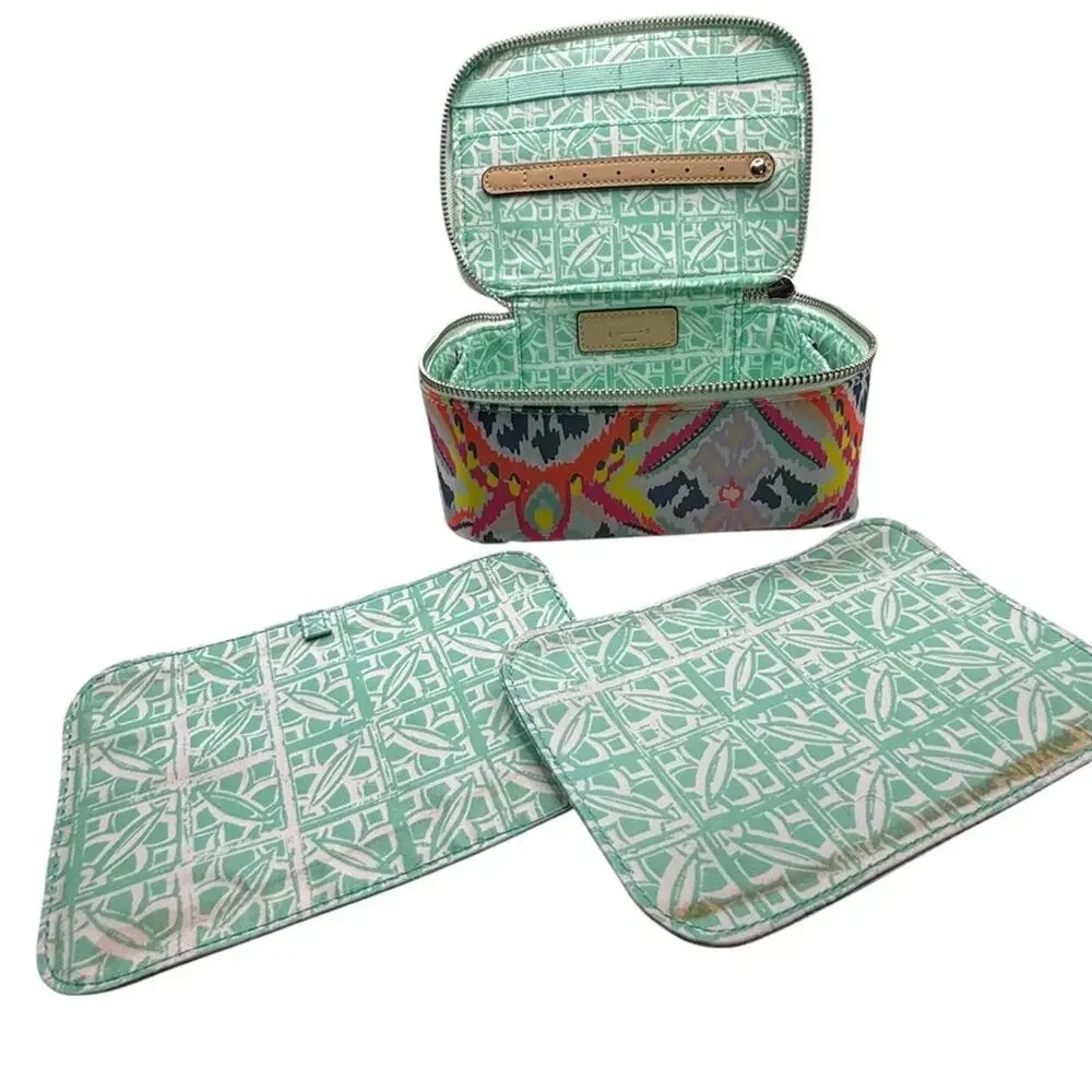 S & D Travel Jewelry Case with Multicolored Print and Zipper Closure